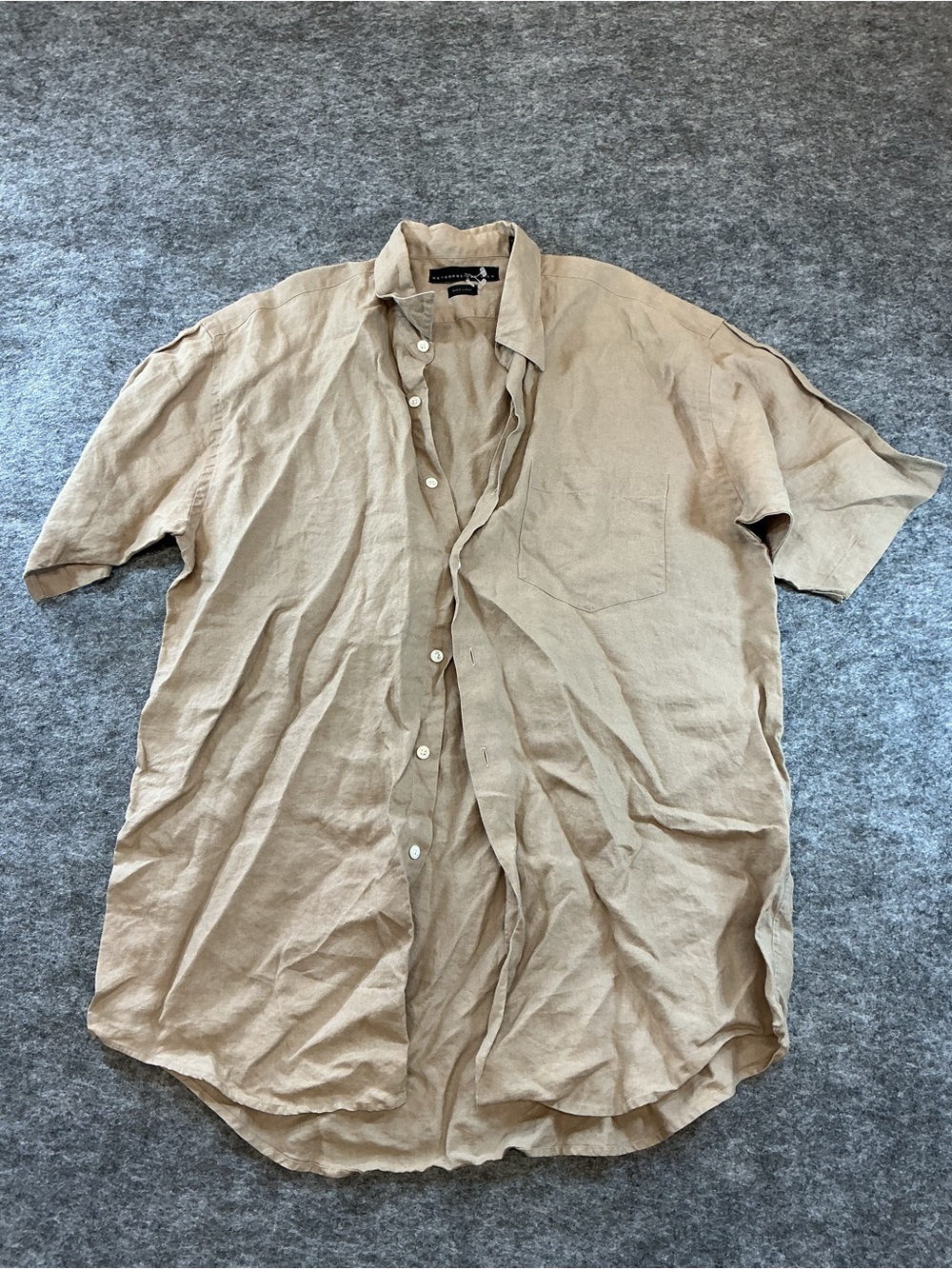 Metropolitan View Linen Button-Up Shirt in Beige Size M